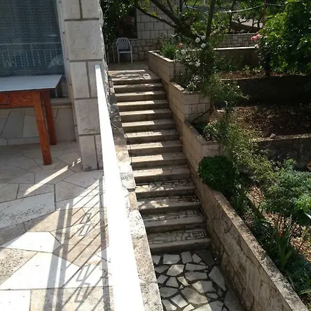 Beachfront Apartment Korčula