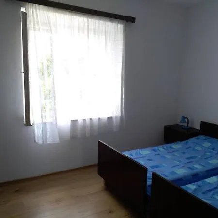 Beachfront Apartment Korčula